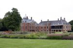 Den Haag  17 juli 2020
Koninklijk fotouurtje in de tuin van Huis ten Bosch . Vanwege corona was er veel minder pers uitgenodigd dan andere jaren. Aanwezig koning Willem Alexander Koningina Maxima en de prinsessen Amalia Alexia en Ariane .