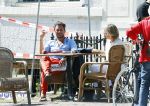 Amsterdam 28 juni 2020
Jan Hein Kuijpers met zijn vrouw Renate op terras