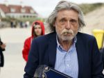 Noordwijk 16 juli 2020
Rene v d Gijp en zijn vrouw Minouche trouwen bij beachclub Tulum.