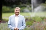 Den Haag  17 juli 2020
Koninklijk fotouurtje in de tuin van Huis ten Bosch . Vanwege corona was er veel minder pers uitgenodigd dan andere jaren. Aanwezig koning Willem Alexander Koningina Maxima en de prinsessen Amalia Alexia en Ariane .