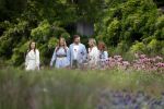 Den Haag  17 juli 2020
Koninklijk fotouurtje in de tuin van Huis ten Bosch . Vanwege corona was er veel minder pers uitgenodigd dan andere jaren. Aanwezig koning Willem Alexander Koningina Maxima en de prinsessen Amalia Alexia en Ariane .