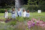 Den Haag  17 juli 2020
Koninklijk fotouurtje in de tuin van Huis ten Bosch . Vanwege corona was er veel minder pers uitgenodigd dan andere jaren. Aanwezig koning Willem Alexander Koningina Maxima en de prinsessen Amalia Alexia en Ariane .