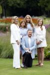 Den Haag  17 juli 2020
Koninklijk fotouurtje in de tuin van Huis ten Bosch . Vanwege corona was er veel minder pers uitgenodigd dan andere jaren. Aanwezig koning Willem Alexander Koningina Maxima en de prinsessen Amalia Alexia en Ariane .