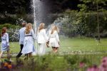 Den Haag  17 juli 2020
Koninklijk fotouurtje in de tuin van Huis ten Bosch . Vanwege corona was er veel minder pers uitgenodigd dan andere jaren. Aanwezig koning Willem Alexander Koningina Maxima en de prinsessen Amalia Alexia en Ariane .