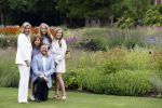 Den Haag  17 juli 2020
Koninklijk fotouurtje in de tuin van Huis ten Bosch . Vanwege corona was er veel minder pers uitgenodigd dan andere jaren. Aanwezig koning Willem Alexander Koningina Maxima en de prinsessen Amalia Alexia en Ariane .
