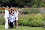 Den Haag  17 juli 2020
Koninklijk fotouurtje in de tuin van Huis ten Bosch . Vanwege corona was er veel minder pers uitgenodigd dan andere jaren. Aanwezig koning Willem Alexander Koningina Maxima en de prinsessen Amalia Alexia en Ariane .