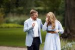 Den Haag  17 juli 2020
Koninklijk fotouurtje in de tuin van Huis ten Bosch . Vanwege corona was er veel minder pers uitgenodigd dan andere jaren. Aanwezig koning Willem Alexander Koningina Maxima en de prinsessen Amalia Alexia en Ariane .