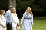 Den Haag  17 juli 2020
Koninklijk fotouurtje in de tuin van Huis ten Bosch . Vanwege corona was er veel minder pers uitgenodigd dan andere jaren. Aanwezig koning Willem Alexander Koningina Maxima en de prinsessen Amalia Alexia en Ariane .