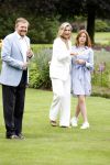 Den Haag  17 juli 2020
Koninklijk fotouurtje in de tuin van Huis ten Bosch . Vanwege corona was er veel minder pers uitgenodigd dan andere jaren. Aanwezig koning Willem Alexander Koningina Maxima en de prinsessen Amalia Alexia en Ariane .