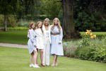 Den Haag  17 juli 2020
Koninklijk fotouurtje in de tuin van Huis ten Bosch . Vanwege corona was er veel minder pers uitgenodigd dan andere jaren. Aanwezig koning Willem Alexander Koningina Maxima en de prinsessen Amalia Alexia en Ariane .