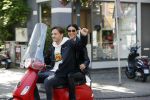 Amsterdam 10 juli 2020
Maxim Froger met zijn vriedndin Shayna Senior op hun bespa scooter