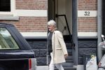 Amsterdam 14 juli 2020
Pieter Storms bekijkt met makelaar het huis van Eelko v Kooten . Het huis taat te koop en te huur