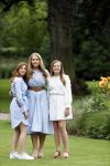 Den Haag  17 juli 2020
Koninklijk fotouurtje in de tuin van Huis ten Bosch . Vanwege corona was er veel minder pers uitgenodigd dan andere jaren. Aanwezig koning Willem Alexander Koningina Maxima en de prinsessen Amalia Alexia en Ariane .