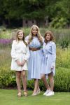 Den Haag  17 juli 2020
Koninklijk fotouurtje in de tuin van Huis ten Bosch . Vanwege corona was er veel minder pers uitgenodigd dan andere jaren. Aanwezig koning Willem Alexander Koningina Maxima en de prinsessen Amalia Alexia en Ariane .