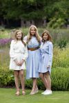 Den Haag  17 juli 2020
Koninklijk fotouurtje in de tuin van Huis ten Bosch . Vanwege corona was er veel minder pers uitgenodigd dan andere jaren. Aanwezig koning Willem Alexander Koningina Maxima en de prinsessen Amalia Alexia en Ariane .