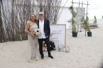 Noordwijk 16 juli 2020
Rene v d Gijp en zijn vrouw Minouche trouwen bij beachclub Tulum.
