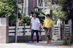 Amsterdam 19 juli 2020
Tom Egbers en zijn vrouw Janke Dekker wandelend in Amsterdam zuid
