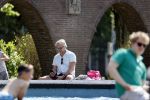 Amsterdam 17 juni 2020
Victor Reinier gaat met zijn dochtertje zwemmen