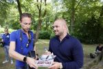 Doorn 27 juni 2020
Presentatie boek Wesley Sneijder . Het boek is geschreven door Kees Jansma en mark v Bommel ontving het eerste exemplaar.