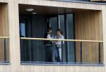Bergschenhoek / Rotterdam 15 juli 2021
Andre Hazes en Sarah v Soelen hebben vandaag de sleutel van hun nieuwe huis / appartement gekregen.
