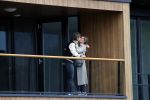 Bergschenhoek / Rotterdam 15 juli 2021
Andre Hazes en Sarah v Soelen hebben vandaag de sleutel van hun nieuwe huis / appartement gekregen.