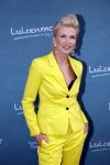 Amsterdam 16 juli 2021
Premiere de Luizenmoeder in Tuschinski. Anita Witzier