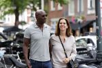 Amsterdam 10 juli 2021
 Annemarie v Gaal met haar man Rhandy Macnack op de cornelis schuytstraat
