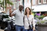 Amsterdam 10 juli 2021
 Annemarie v Gaal met haar man Rhandy Macnack op de cornelis schuytstraat