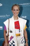 Amsterdam 16 juli 2021
Premiere de Luizenmoeder in Tuschinski. Anouk Maas