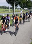 Zevenhuizen 4 juli 2021
Leontien v Moorsel Wendy v Dijk en Anouk Smulders gaan met 500 vrouwen de Amstel Gold race rijden . Vandaag was er een training . Ook Michael Zijlaard en zijn broer Ron reden mee.