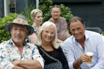 Holten 10 juli 2021
Edwin v Hoevelaak met zijn vriendin Natasja Poels . Bram Koning met zijn vrouw