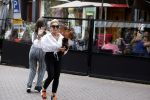 Amsterdam 10 juli 2021
Connie Witteman met haar hondje ,dochter Constanza en kleinkinderen in 2 biro karretjes in Amsterdam zuid