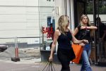 Amsterdam 12 juli 2021
Danielle Oerlemans met haar dochter Fiene Oerlemans op de pc hooftstraat