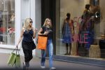 Amsterdam 12 juli 2021
Danielle Oerlemans met haar dochter Fiene Oerlemans op de pc hooftstraat
