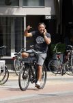 Amsterdam 21 juli 2021
Dennis Rugebregt op de fiets in amsterdam zuid