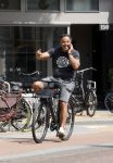 Amsterdam 21 juli 2021
Dennis Rugebregt op de fiets in amsterdam zuid