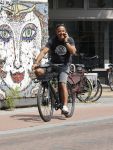 Amsterdam 21 juli 2021
Dennis Rugebregt op de fiets in amsterdam zuid