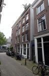 Amstetdam 14 juli 2021
Dotan heeft een nieuw pand gekocht met daarin 5 appartementen .