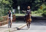 Amsterdamse Bos 26 juni 2021
Fajah Lourens en haar nieuwe vriend Bart Hondebrink in het Amsterdamse bos. Fajah te paard en Bart op een mountainbike