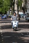Amsterdam 15 juni 2021
Frits Huffnagel op zijn scooter in Amsterdam zuid
