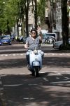 Amsterdam 15 juni 2021
Frits Huffnagel op zijn scooter in Amsterdam zuid