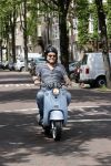 Amsterdam 15 juni 2021
Frits Huffnagel op zijn scooter in Amsterdam zuid