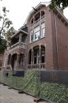 Amsterdam 24 juli 2021
Het nieuwe huis / villa van Gigi Ravelli en haar man Roger Hodenius is bijna klaar .