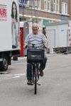 Amsterdam 24 juli 2021
Huub Stapel op de fiets in Amsterdam zuid
