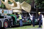 Amsterdam 21 juni 2021
Plaatsen van kunstwerk Joseph Klibansky voor Art Zuid op de apollolaan.
 Zijn vriendin Victoria Waldau alsmede zijn broer schoonzus en ouders zijn ook aanwezig