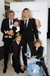 Loosdrecht 18 juli 2021
Kim Kotter Jaap Reesema en hun kinderen bij hun huis.