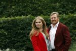 Den haag 16 juli 2021
Koninklijk fotouurtje met Koning Willem Alexander Koningin Maxima Prinses Amalia Alexia en Ariane in de tuin van Paleis Huis ten Bosch.