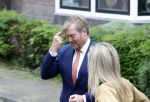 Hilversum 30 juni 2021
Koning Willem Alexander en Koningin Maxima arriveren bij theater Gooiland voor de uitreiking van de appeltjes van Oranje .