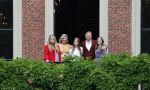 Den haag 16 juli 2021
Koninklijk fotouurtje met Koning Willem Alexander Koningin Maxima Prinses Amalia Alexia en Ariane in de tuin van Paleis Huis ten Bosch.