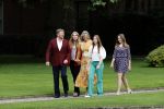 Den haag 16 juli 2021
Koninklijk fotouurtje met Koning Willem Alexander Koningin Maxima Prinses Amalia Alexia en Ariane in de tuin van Paleis Huis ten Bosch.